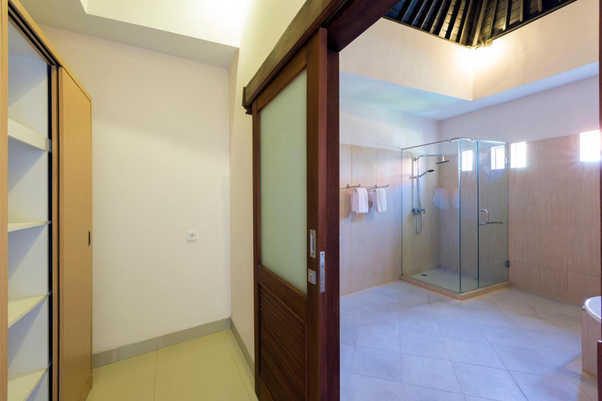 Kubal Villa And Living Seminyak Canggu Eksteriør billede